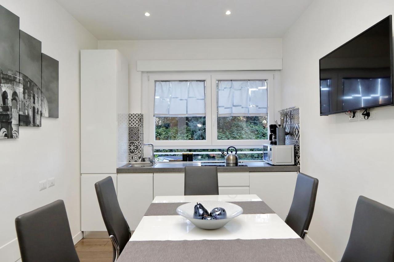 Druso Dream Apartment Colosseo روما المظهر الخارجي الصورة